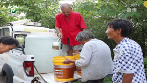歙县：送水进村 确保群众饮水无忧