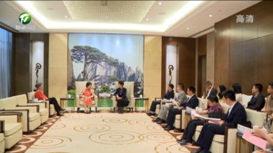 强化互动互访 促进广泛交流 凌云与朱丹盖比举行工作会谈