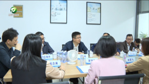 何毅赴旅行社现场办公时要求 强力推进大黄山核心高地建设 加快推动文旅产业转型升级