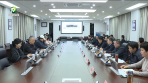 共同打造文旅合作发展新样板  何毅与梅洪举行工作会谈