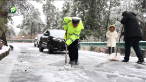 我市各地积极应对低温雨雪冰冻天气
