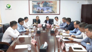 推动深度融合 实现互利共赢 何毅与王小明一行举行工作会谈