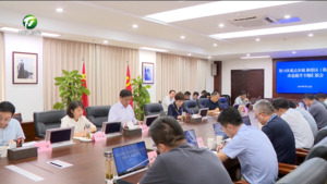 凌云在第18次重点乡镇和景区（街区）改造提升专题汇报会上强调 树立领跑意识 勇于争先进位 以“六新”推动改造提升向更高水平迈进  张明等参加