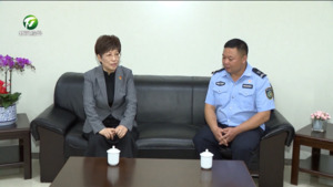 致以崇高敬意 送去真挚祝福 凌云何毅率队开展走访慰问活动