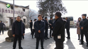切实把革命老区建设好发展好 市四套班子领导赴柯村革命老区慰问