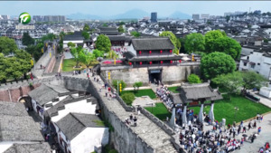 歙县：游古城赏美景 非遗体验“点燃”文旅热