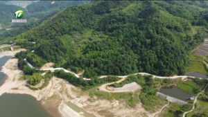 简讯：黄山区加快建设“四好农村路”