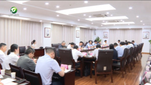 丁纯对全市新提拔干部、年轻干部、关键岗位干部提出要求 涵养初心 提升本领 担当作为 清正廉洁 为黄山高质量发展作出更大贡献