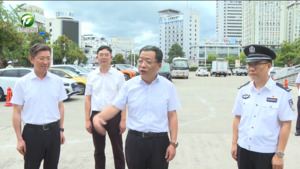 丁纯在屯溪区督导调研慰问时强调 加强关心关怀 强化运行调度 全力以赴保民生保安全保发展
