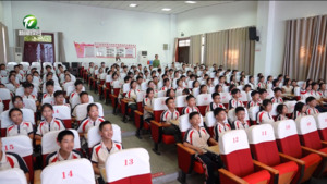 休宁：法治宣传进校园 讲好“开学第一课”