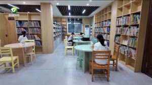 简讯：黄山区图书馆夜间开放 点亮市民夜读新时光