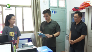 何毅赴歙县调研时强调 推动乡村振兴和灾后恢复重建取得新成效 不断提升人民群众获得感幸福感安全感