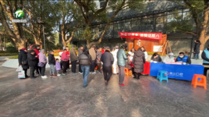 美食迎吉庆 浓情话腊八