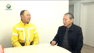 市领导赴屯溪区慰问见义勇为先进人物