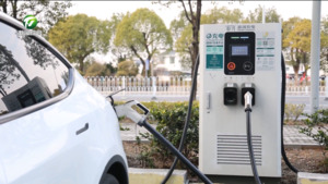 我市多措并举保障假日出行 我市多措并举保障假日出行