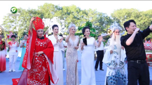“黄山大舞台・银龄偶像秀”活动在徽州区启幕