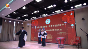 银发展演迎新春 歌舞传唱庆新年