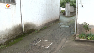 道路坑洼多年 何时能修复？