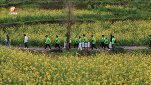 “花田跑”激情开跑 拥抱春日浪漫