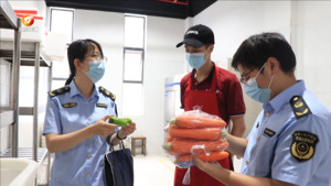歙县： 加强食品安全检查  为考生护航