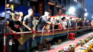 潜口夜市：乡村烟火气 活跃“夜经济”
