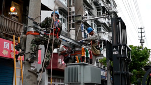 祁门： 治理低电压 让居民用上“放心电”
