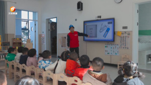 休宁：志愿服务暖校园 冬季用电有保障