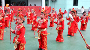 喜迎元旦 共谱华章