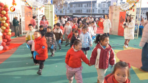 休宁：师生欢乐同聚 精彩活动迎新