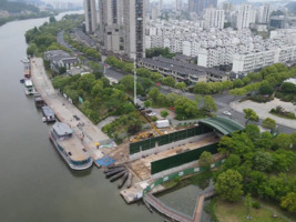 “黄山岸香号”游轮下水